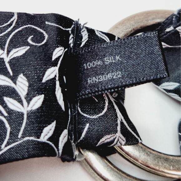 Vtg Y2K Express Womens Belt Sz Sm 34" 100% Silk Black Silver Rhinestone Buckle - Picture 3 of 9